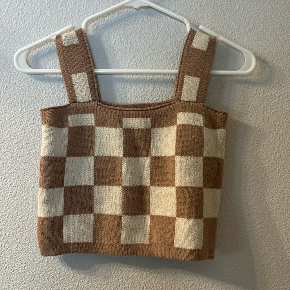 BaeVely checkered sweater tank size large